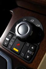 Land Rover Discovery 4 3.0 TDV6 2009 года (UK)